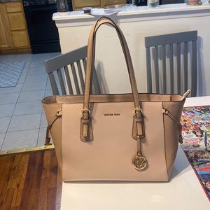 Soft Pink Michael Kors Shoulder Bag